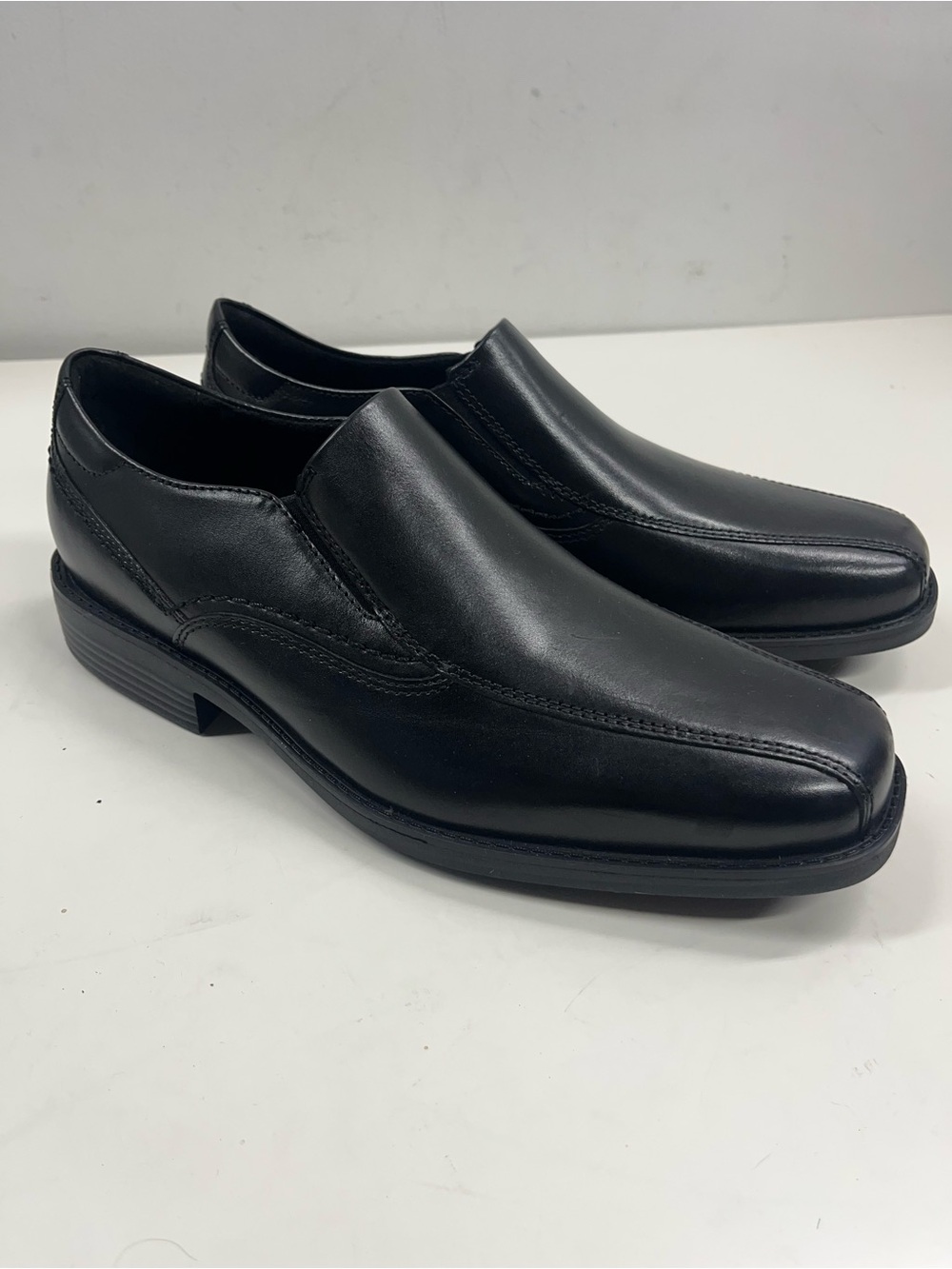 New Rockport truTech Leather Slip-on Loafers in Black Size 8